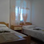 Rooms Lami